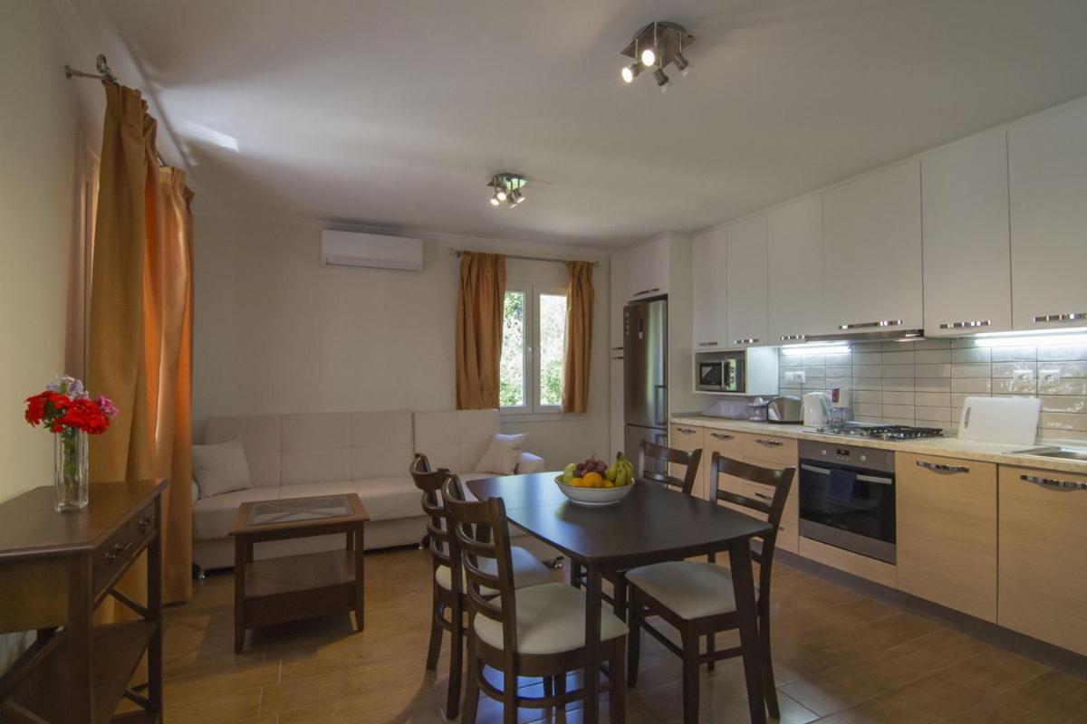 Apartament Yannis Nest Lákka Zewnętrze zdjęcie